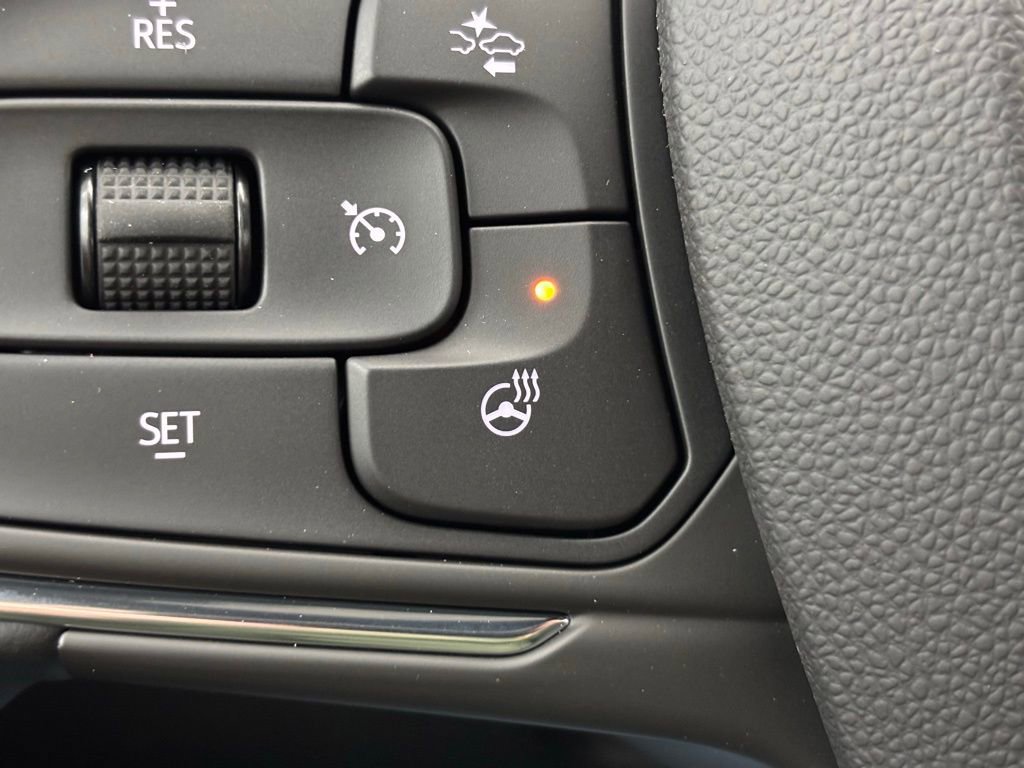 New 2026 Buick Envista Sport Touring FWD image 21