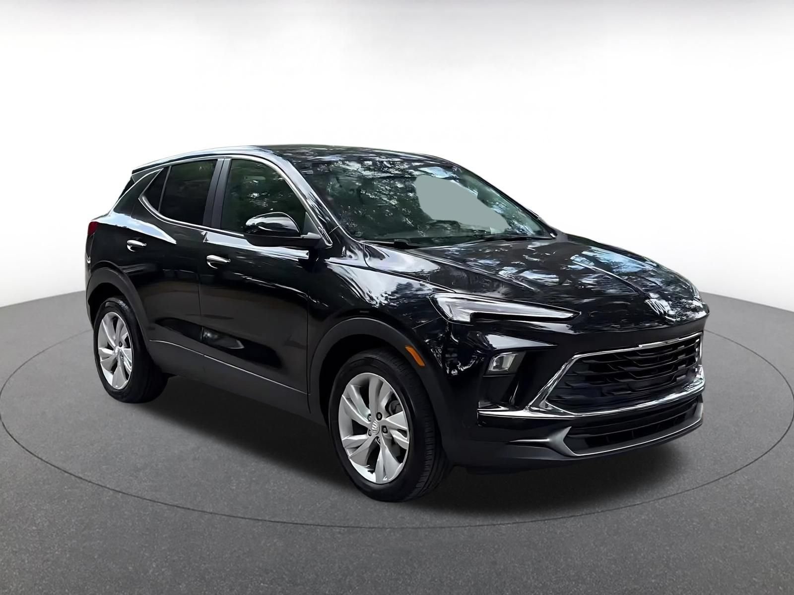 Used 2025 Buick Encore GX Preferred FWD image 2