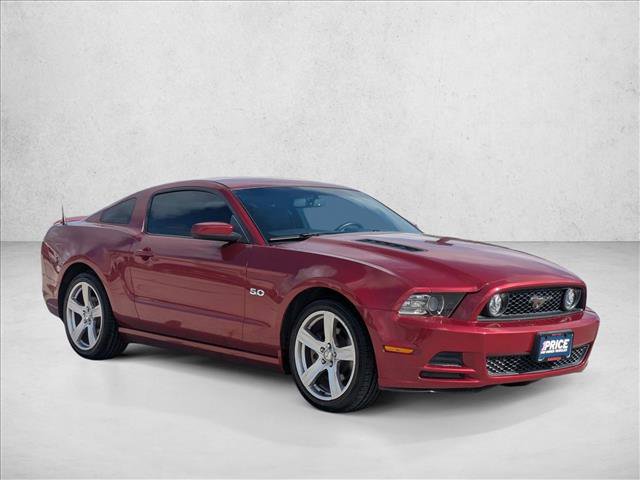 Used 2014 Ford Mustang GT Premium image 3