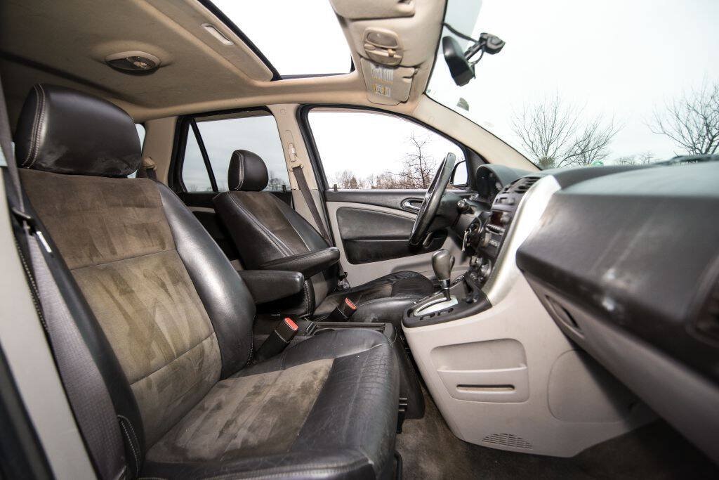 Used 2006 Saturn Vue 2WD V6 w/ Red Line Performance Pkg image 12