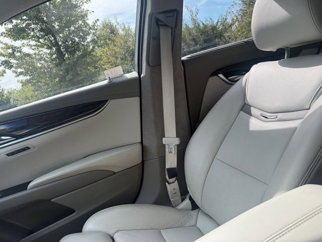 Used 2014 Cadillac XTS Platinum image 27