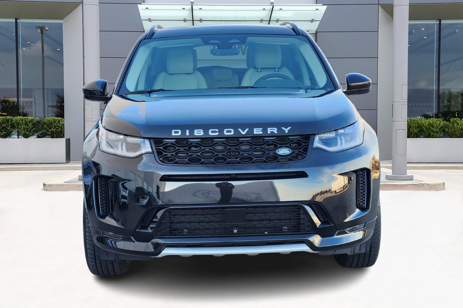 Certified 2025 Land Rover Discovery Sport S image 2