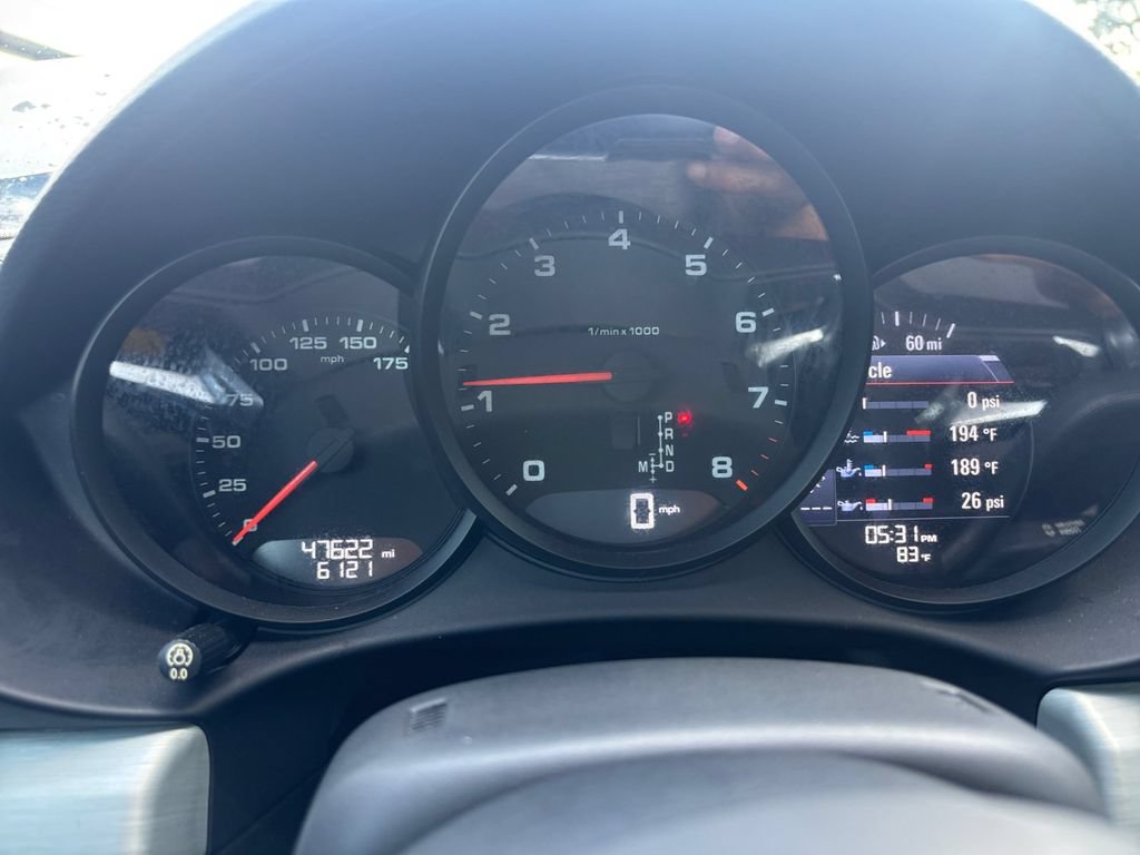 Used 2019 Porsche 718 Cayman RWD image 18