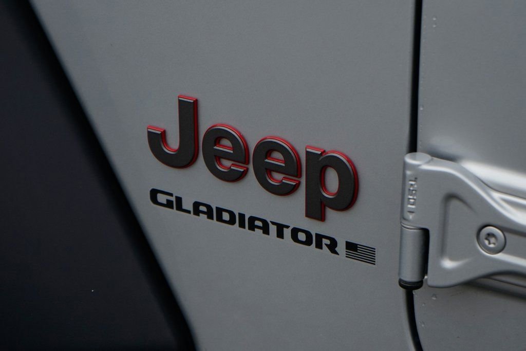 Used 2024 Jeep Gladiator Rubicon w/ Convenience Group AWD/4WD image 48