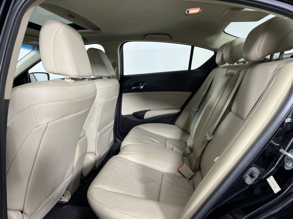 Used 2013 Acura ILX w/ Premium Package image 13