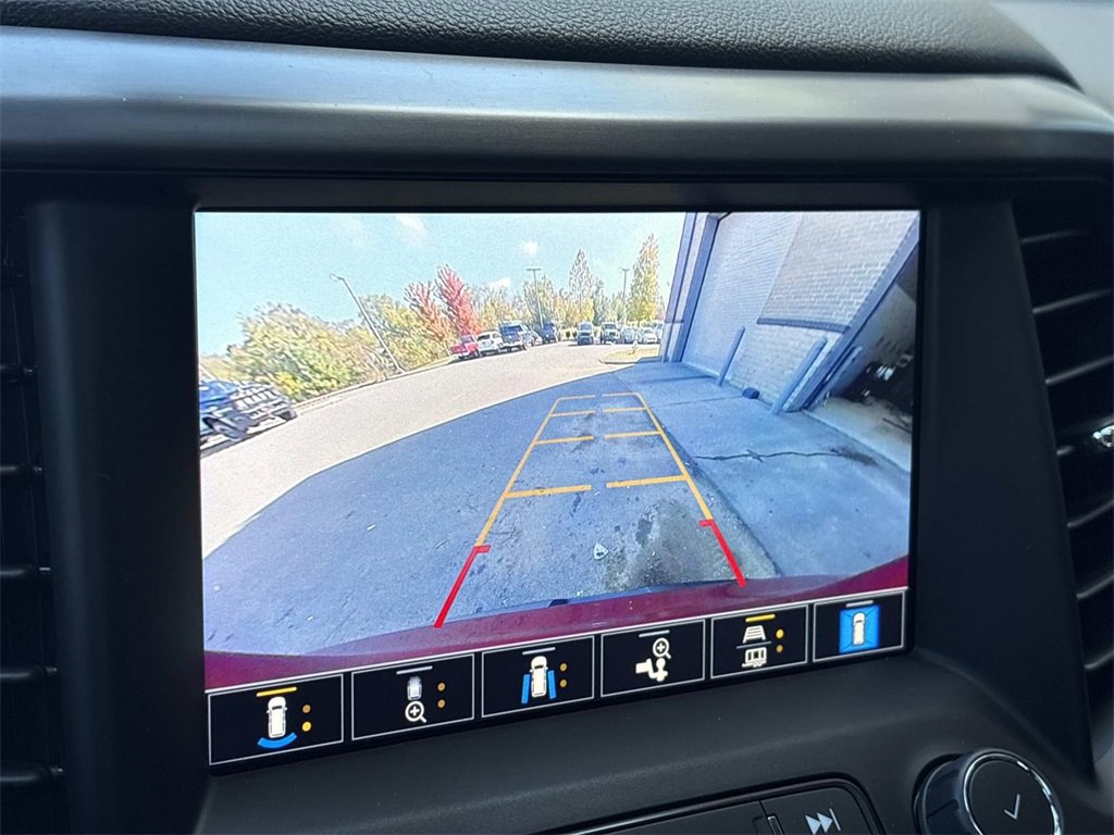 Used 2023 GMC Acadia AT4 w/ Technology Package image 33