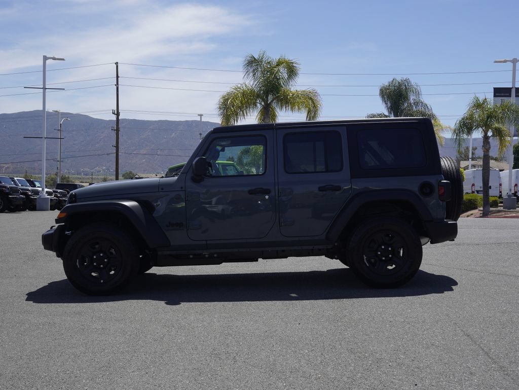 Used 2026 Jeep Wrangler Unlimited Sport AWD/4WD image 7