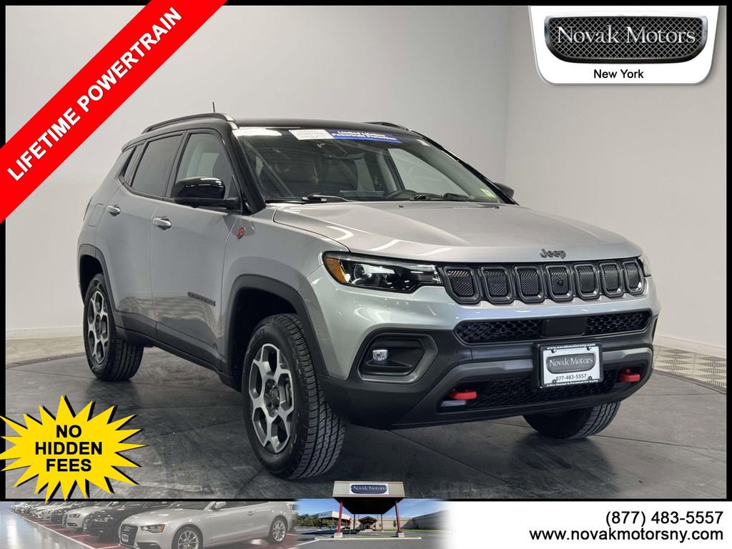 Used 2022 Jeep Compass Trailhawk w/ Trailhawk Elite Group image 1
