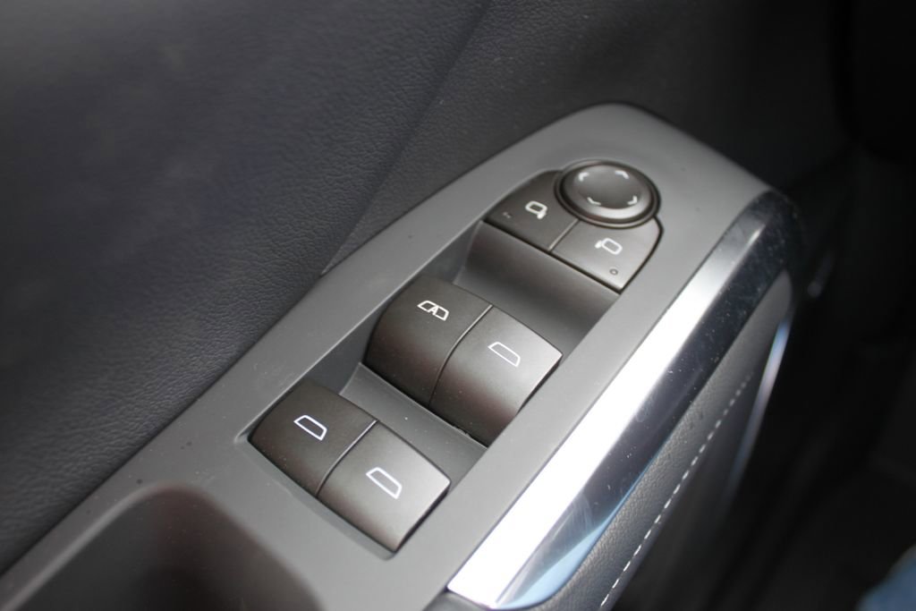 New 2026 Chevrolet Traverse LT w/ Enhanced Driving Package FWD image 15