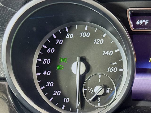 Used 2016 Mercedes-Benz GL 550 4MATIC image 13