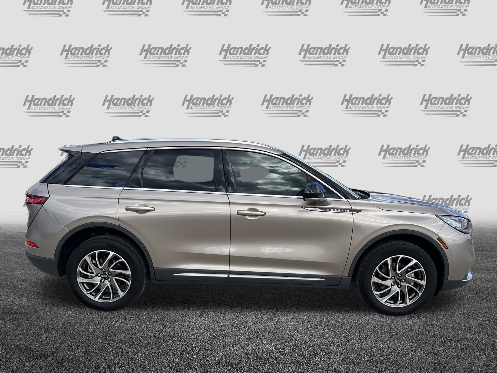 Used 2021 Lincoln Corsair FWD w/ Equipment Group 101A image 11