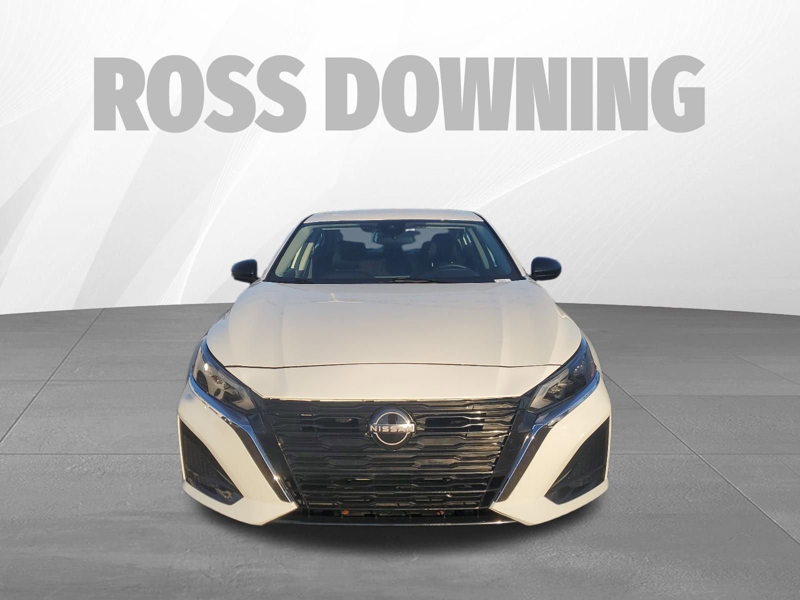 Used 2024 Nissan Altima 2.5 S image 2