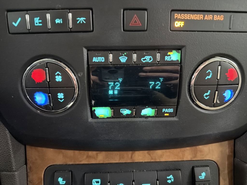 Used 2011 Buick Enclave CXL w/ Trailering Provision Package image 34