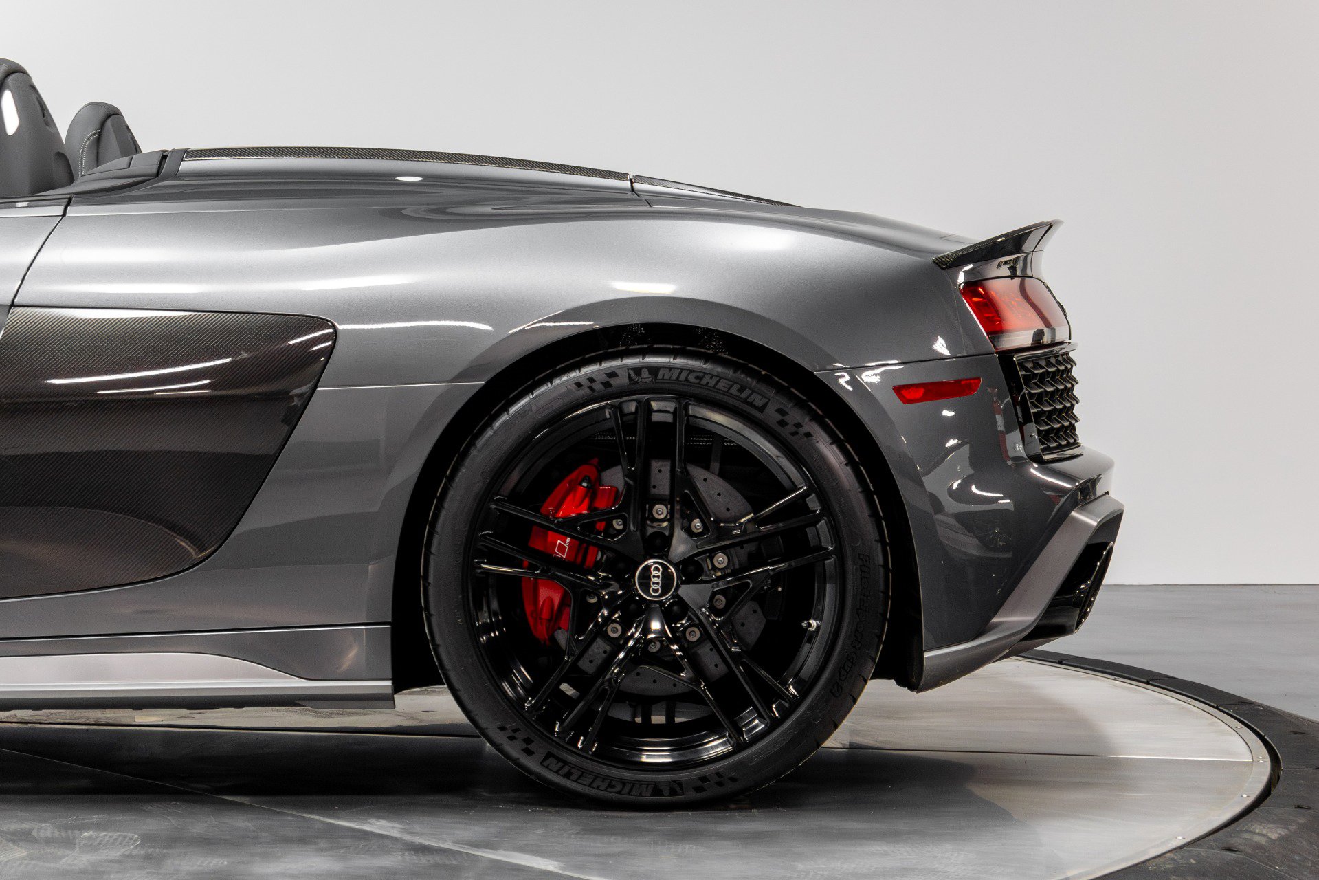 Used 2022 Audi R8 V10 performance image 29