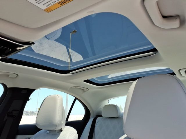 New 2026 Mercedes-Benz E 350 Sedan image 15