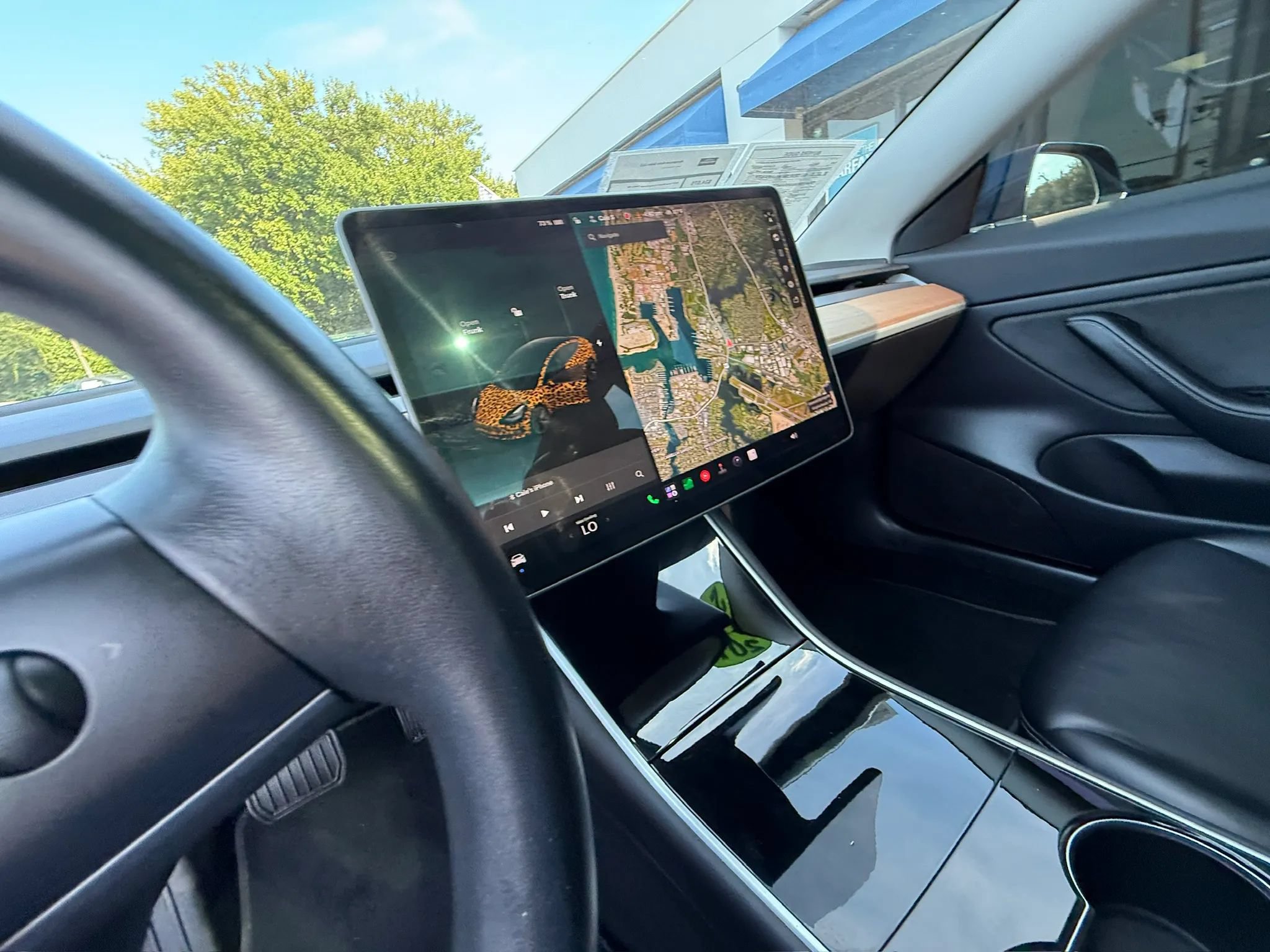 Used 2018 Tesla Model 3 Long Range AWD/4WD image 32