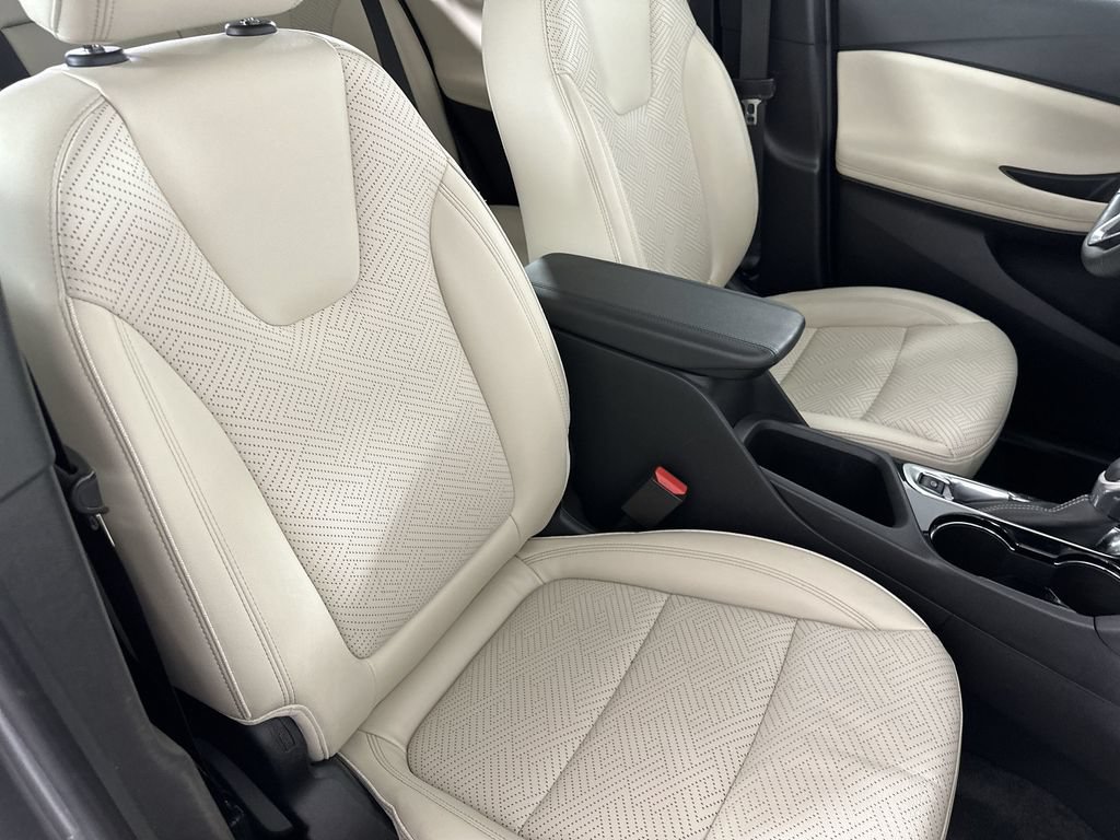 Certified 2023 Buick Encore GX Essence w/ Experience Buick Package FWD image 30