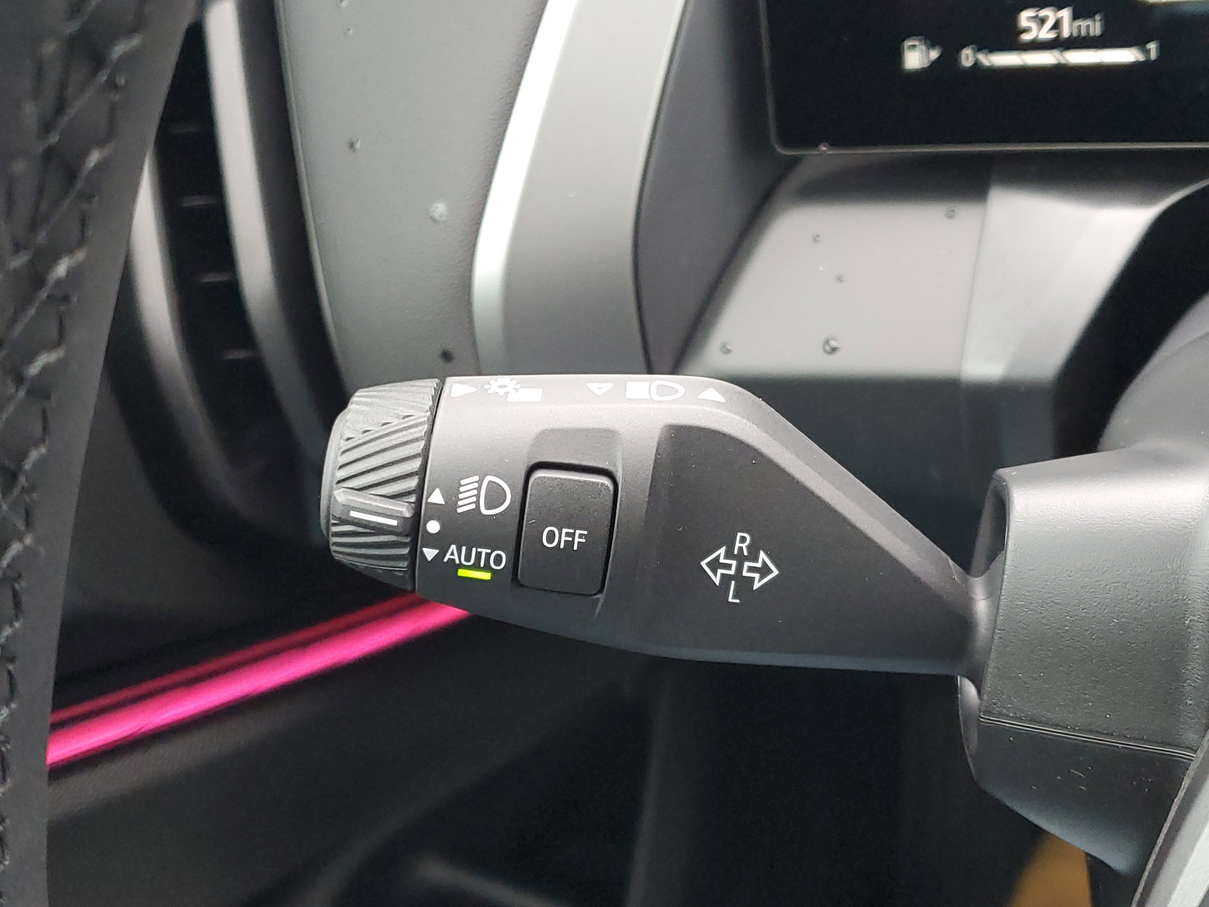 New 2026 BMW X3 xDrive30 w/ Premium Package image 14