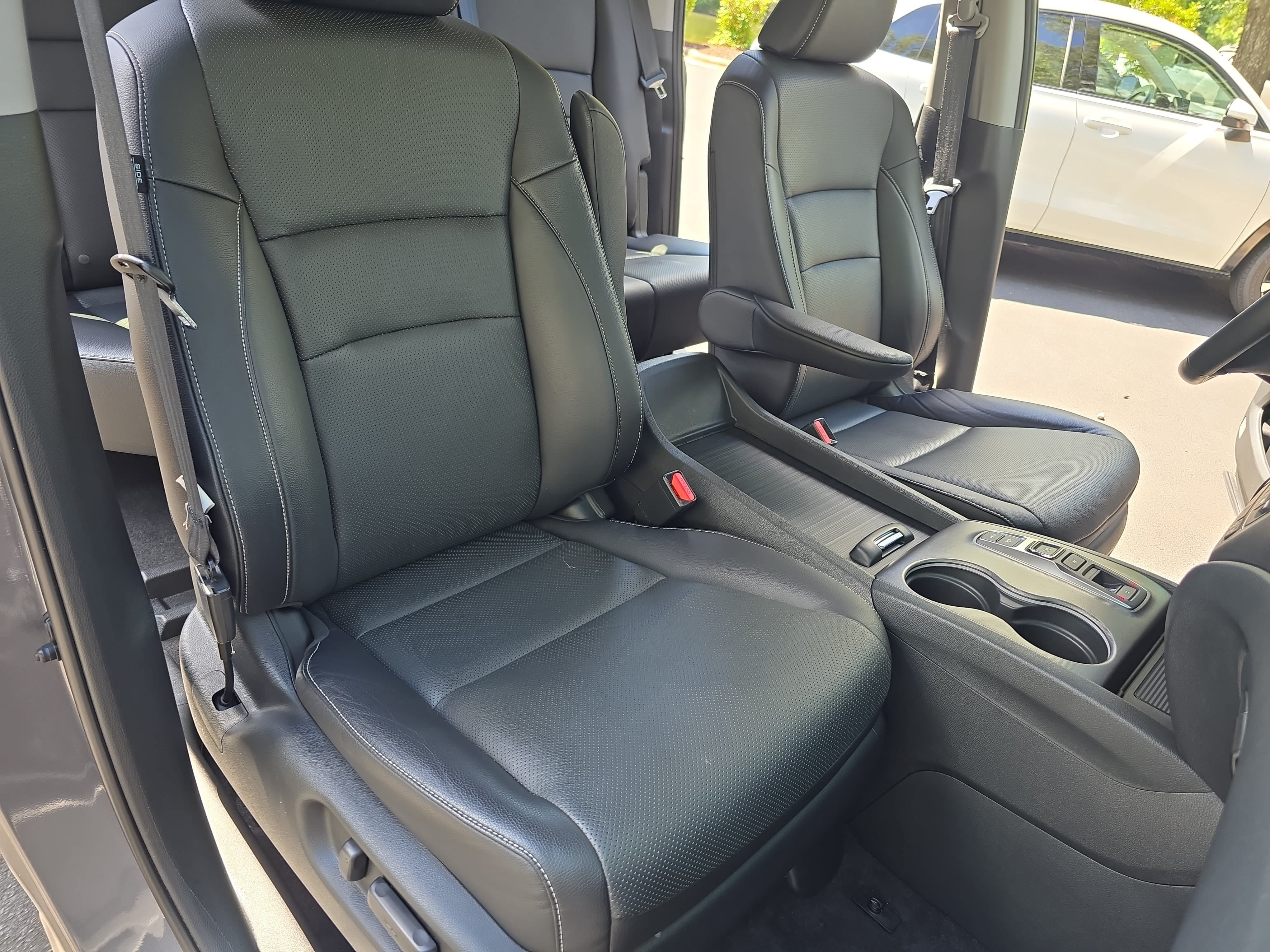 Used 2023 Honda Ridgeline RTL-E image 10