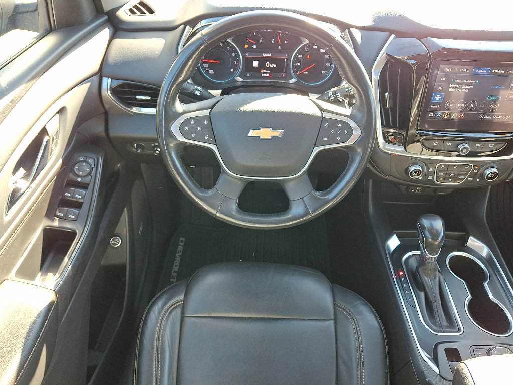 Certified 2021 Chevrolet Traverse LT w/ LT Premium Package AWD/4WD image 11