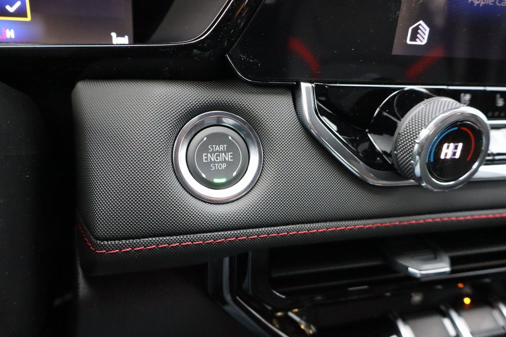 New 2026 Chevrolet Colorado Z71 w/ Technology Package image 13