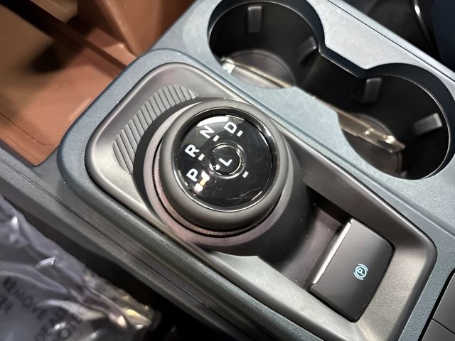 Used 2022 Ford Maverick Lariat image 24