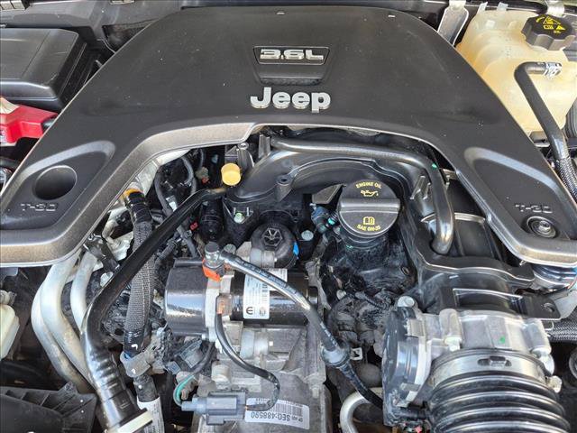 Used 2021 Jeep Wrangler Unlimited Rubicon w/ LED Lighting Group AWD/4WD image 21