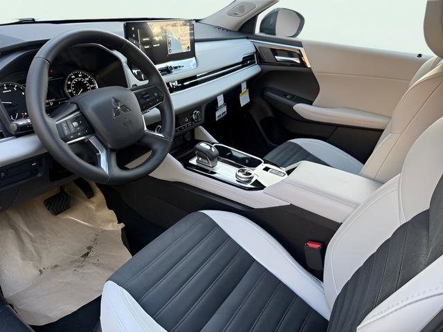 New 2026 Mitsubishi Outlander SE FWD image 16