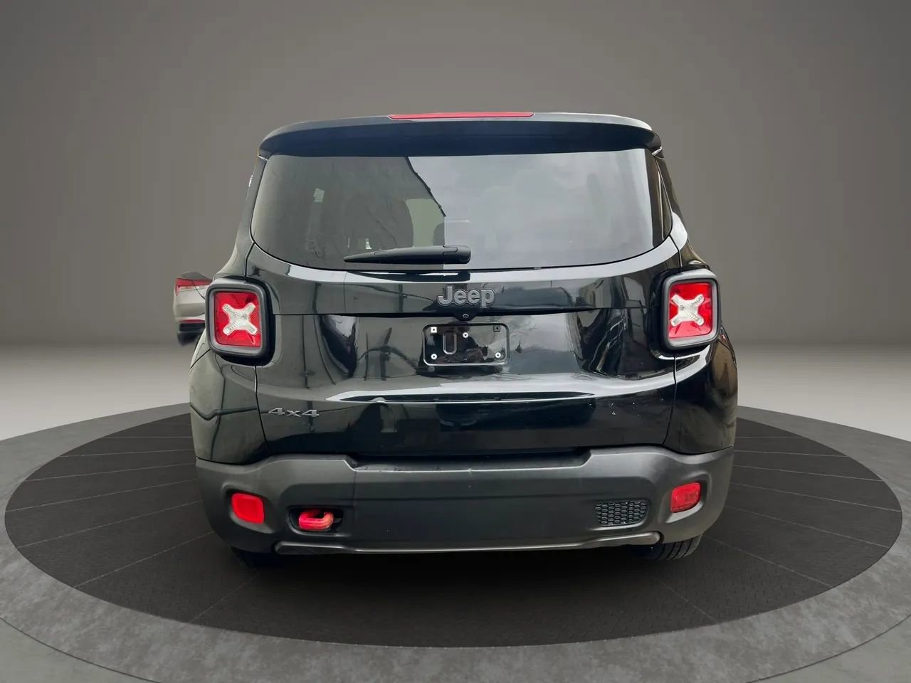 Used 2017 Jeep Renegade Trailhawk image 6