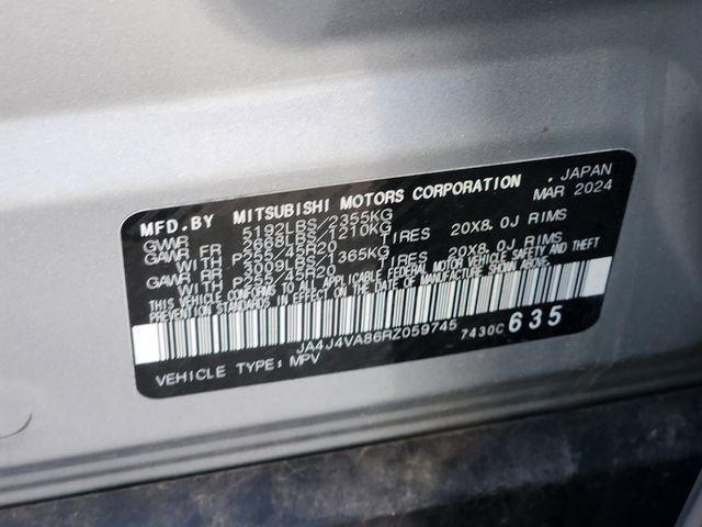 Used 2024 Mitsubishi Outlander SE image 35