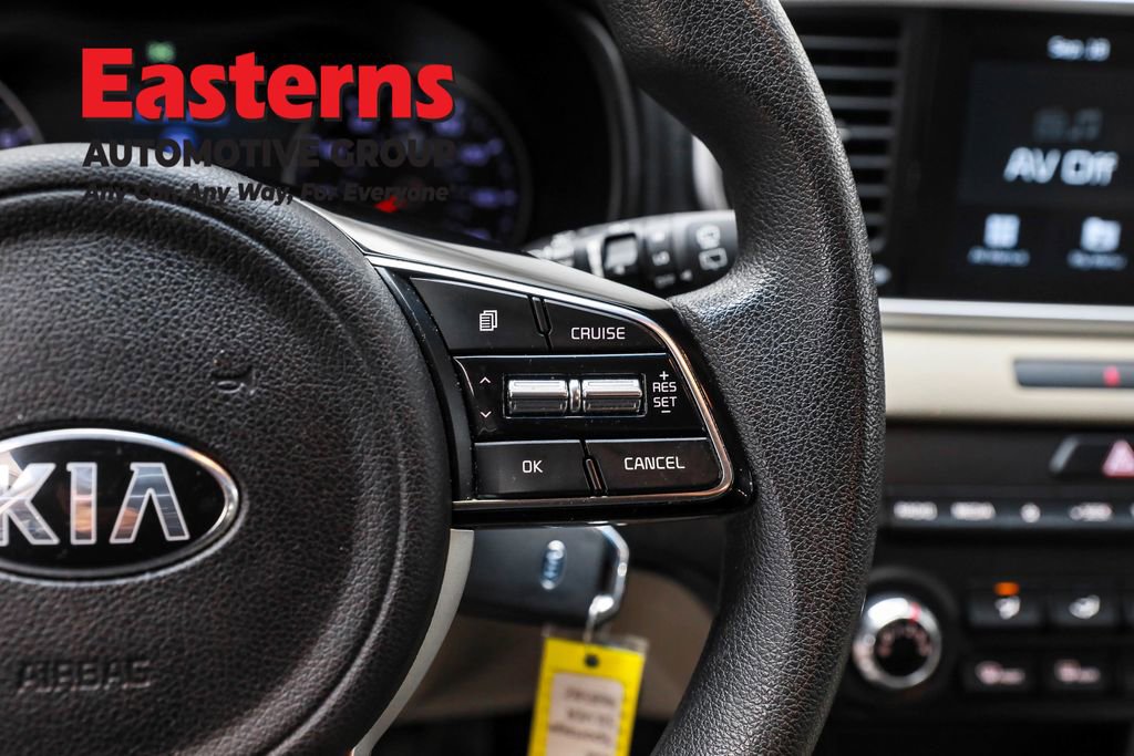 Used 2022 Kia Sportage LX image 16