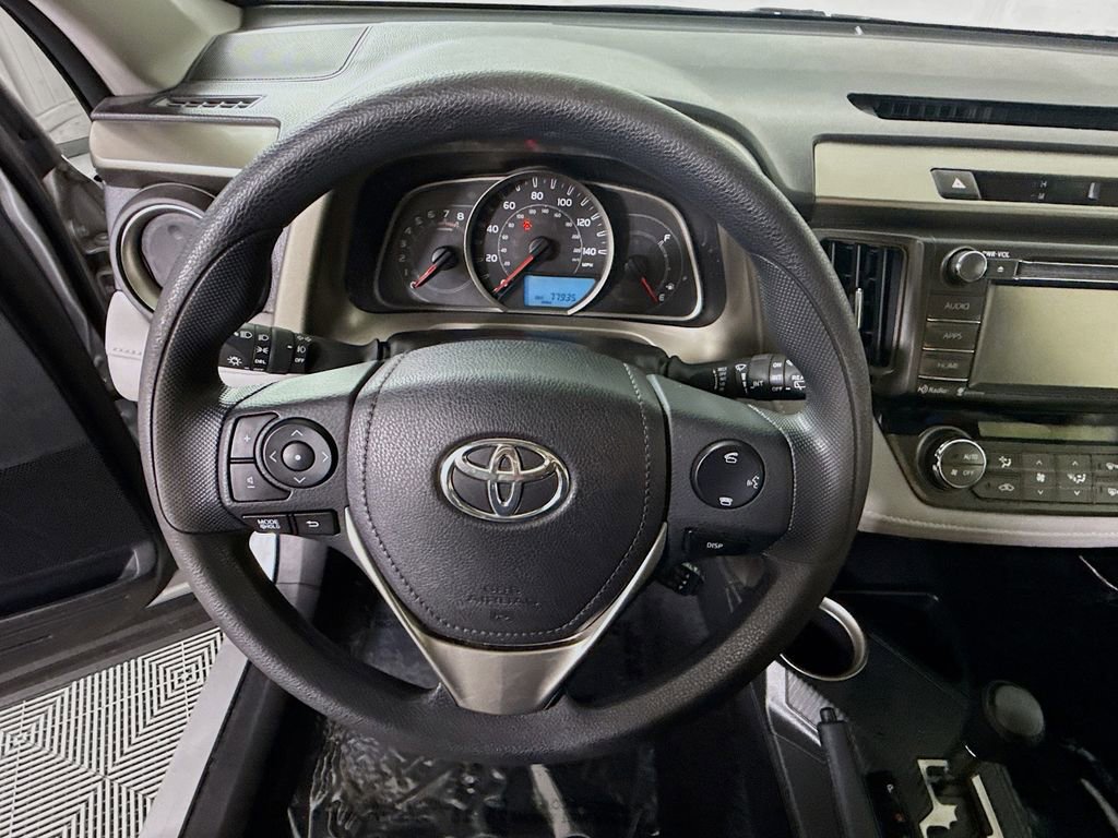 Used 2014 Toyota RAV4 XLE AWD/4WD image 19
