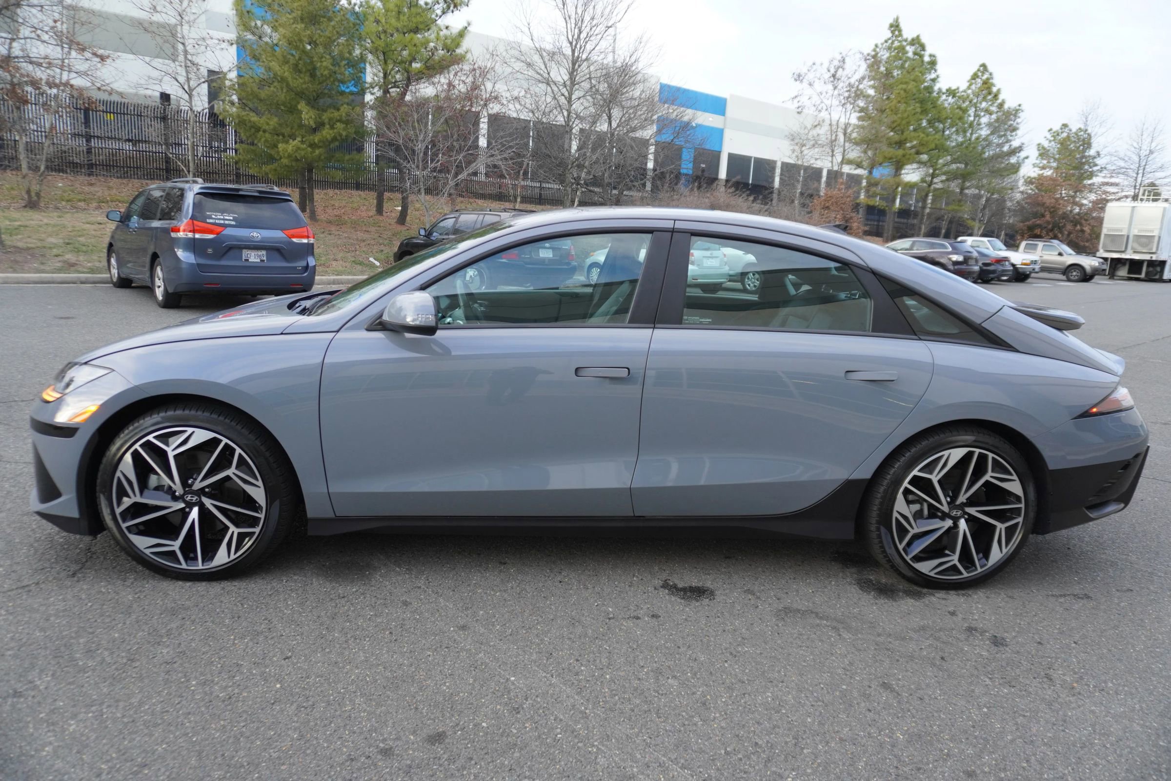 Used 2023 Hyundai Ioniq 6 SEL w/ Cargo Package image 5
