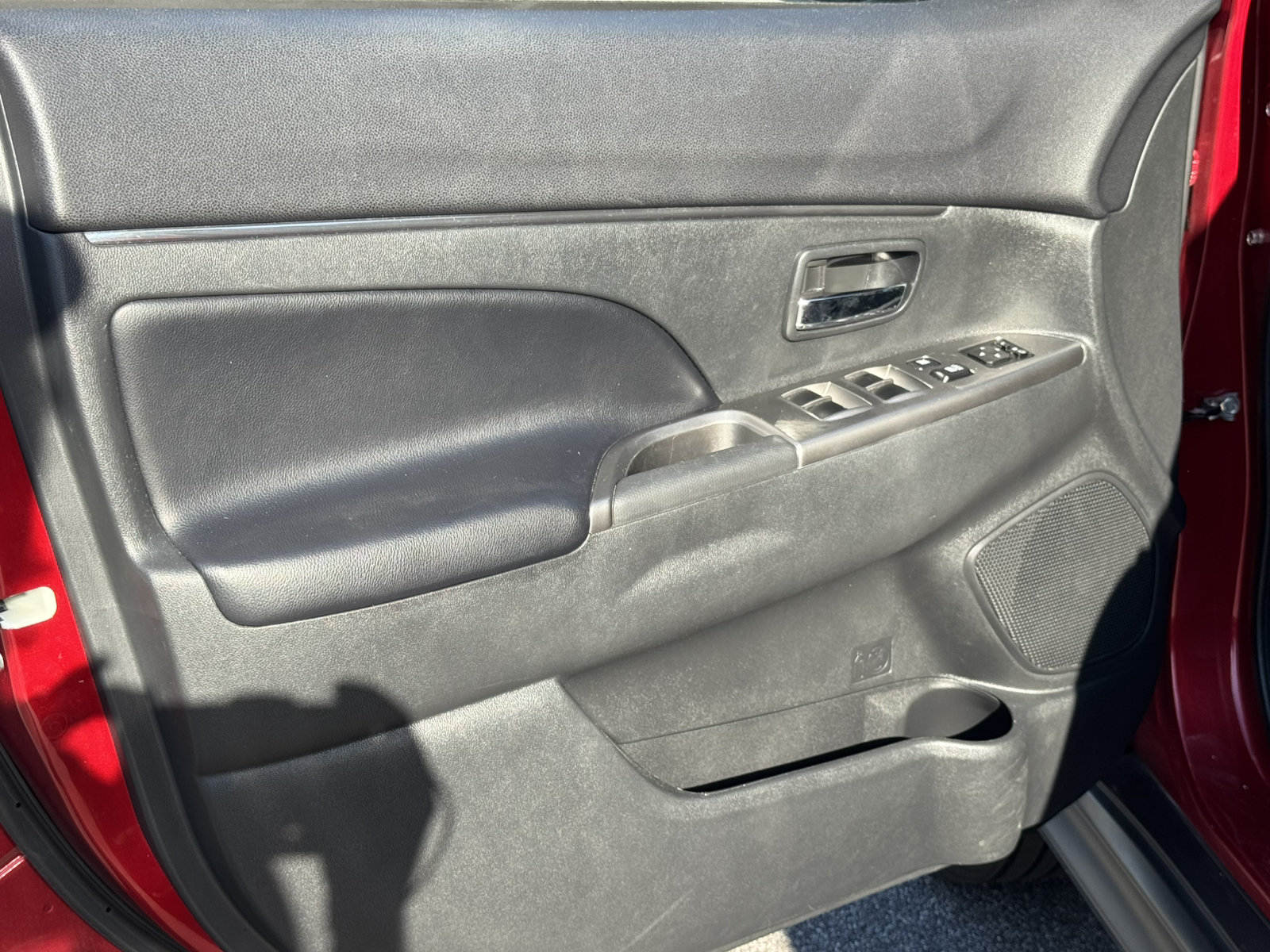 Used 2024 Mitsubishi Outlander Sport SE AWD/4WD image 10