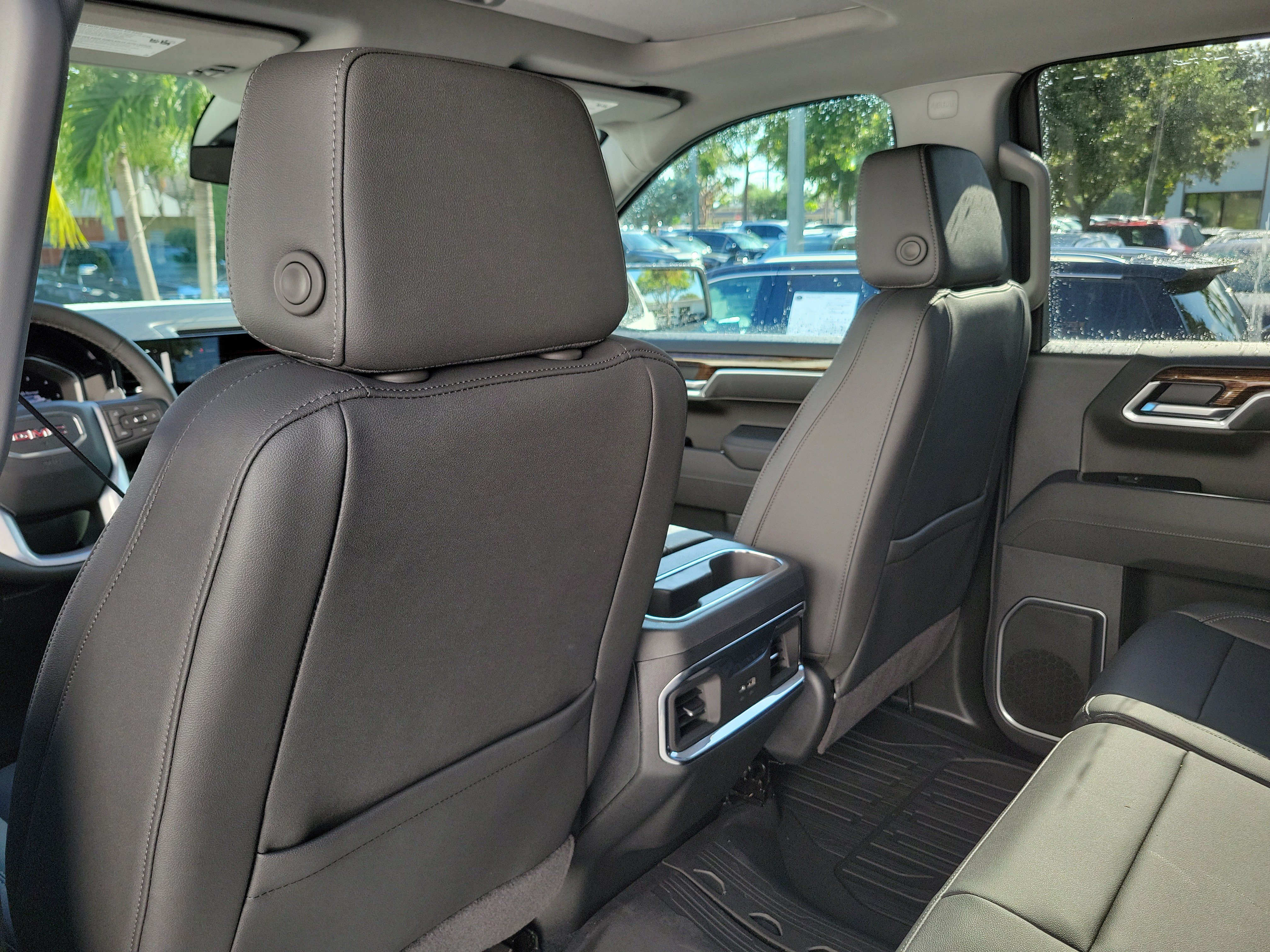 New 2026 GMC Sierra 1500 Elevation w/ Elevation Premium Package AWD/4WD image 15