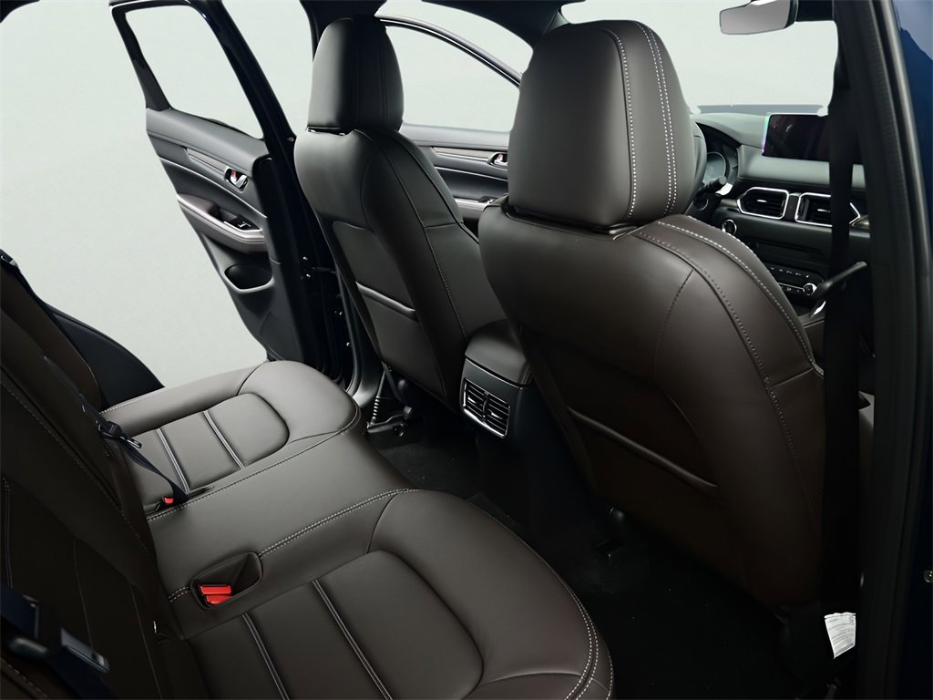 New 2025 MAZDA CX-5 Signature image 10