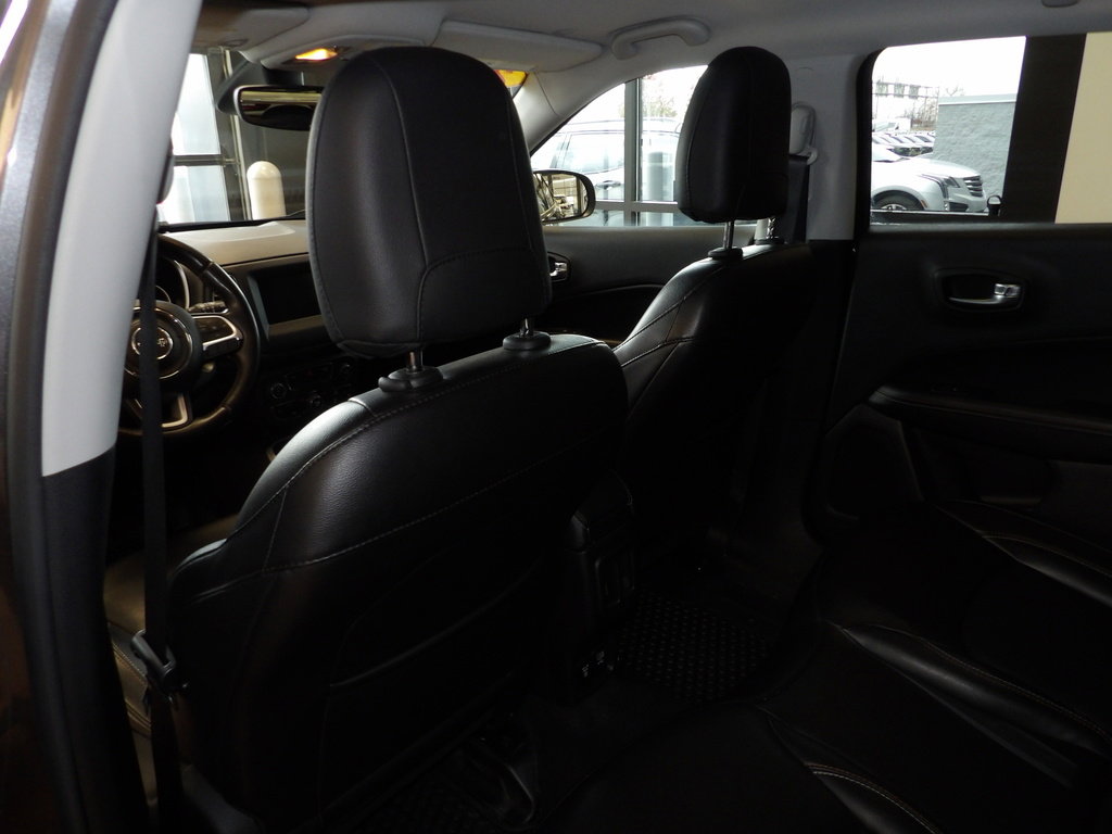 Used 2021 Jeep Compass Latitude w/ Convenience Group image 21