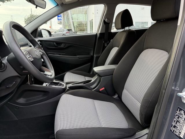 Used 2023 Hyundai Kona SE image 22