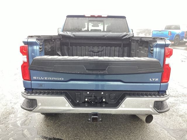 Used 2024 Chevrolet Silverado 3500 LTZ image 21