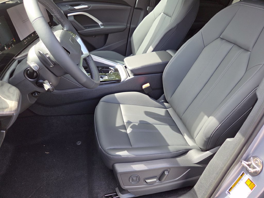 New 2026 Audi Q5 Premium Plus AWD/4WD image 5