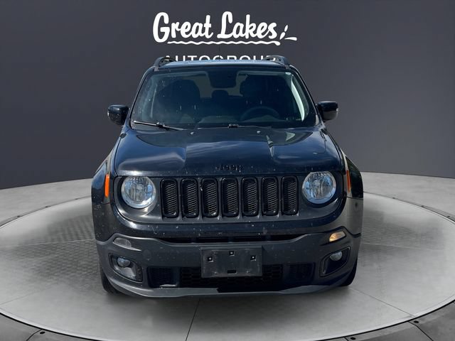 Used 2018 Jeep Renegade Altitude AWD/4WD image 8