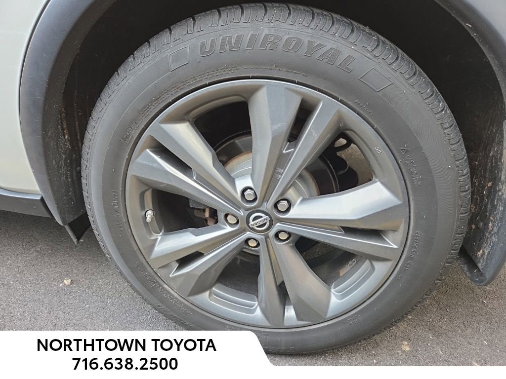 Used 2019 Nissan Murano Platinum image 11