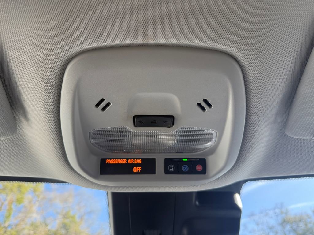 Used 2025 Chevrolet Trax ACTIV w/ Driver Confidence Package image 26