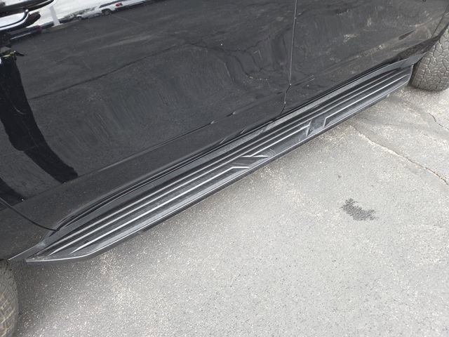 Certified 2023 GMC Yukon XL AT4 w/ LPO, Floor Liner Package AWD/4WD image 20