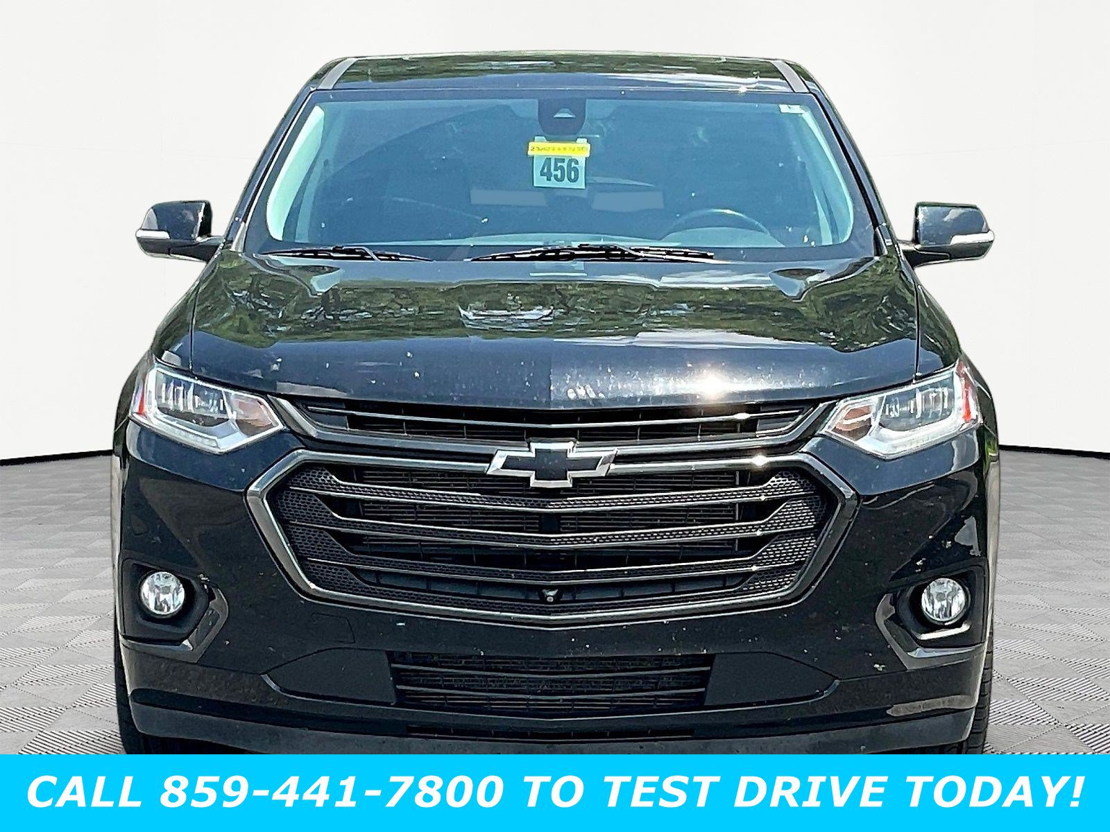 Used 2021 Chevrolet Traverse Premier w/ Redline Edition AWD/4WD image 2