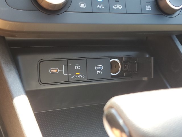 New 2027 Hyundai Santa Cruz SE AWD/4WD image 30