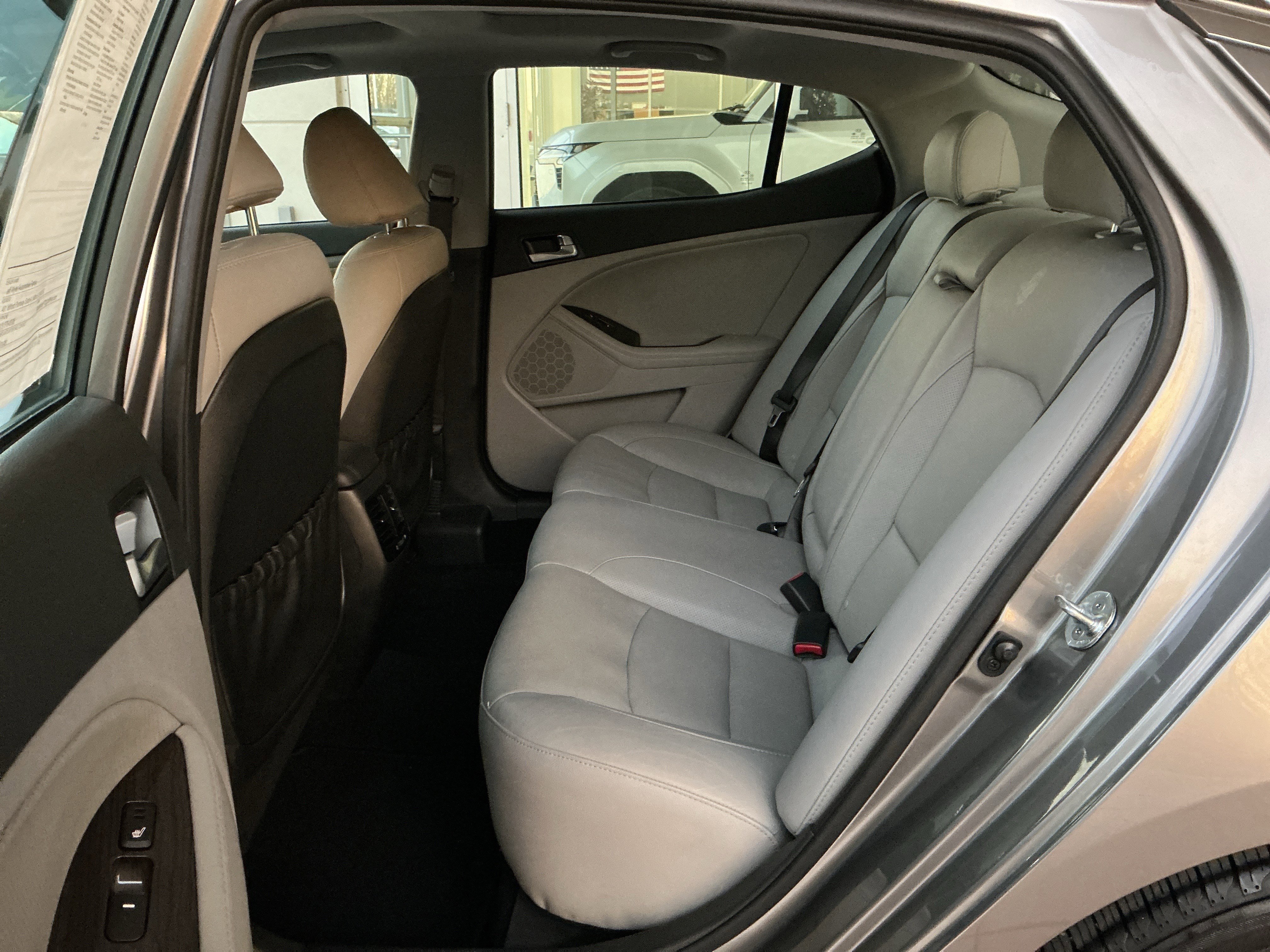 Used 2015 Kia Optima EX w/ EX Premium Package image 18