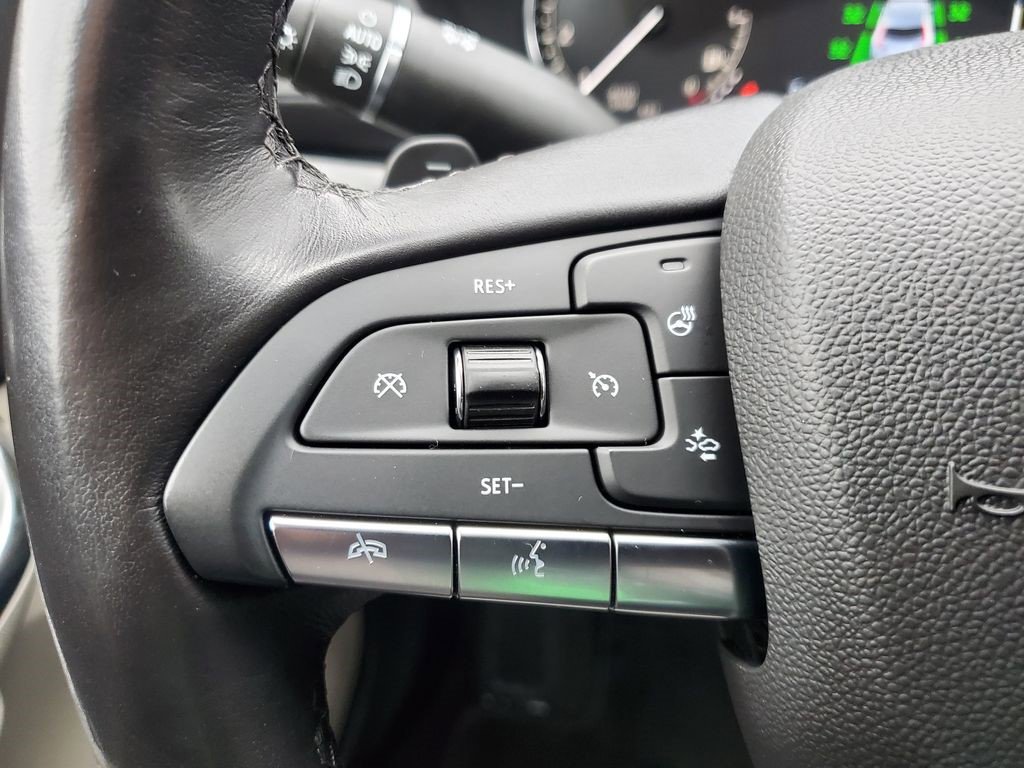 Certified 2023 Cadillac XT4 Premium Luxury w/ Cold Weather Package image 23