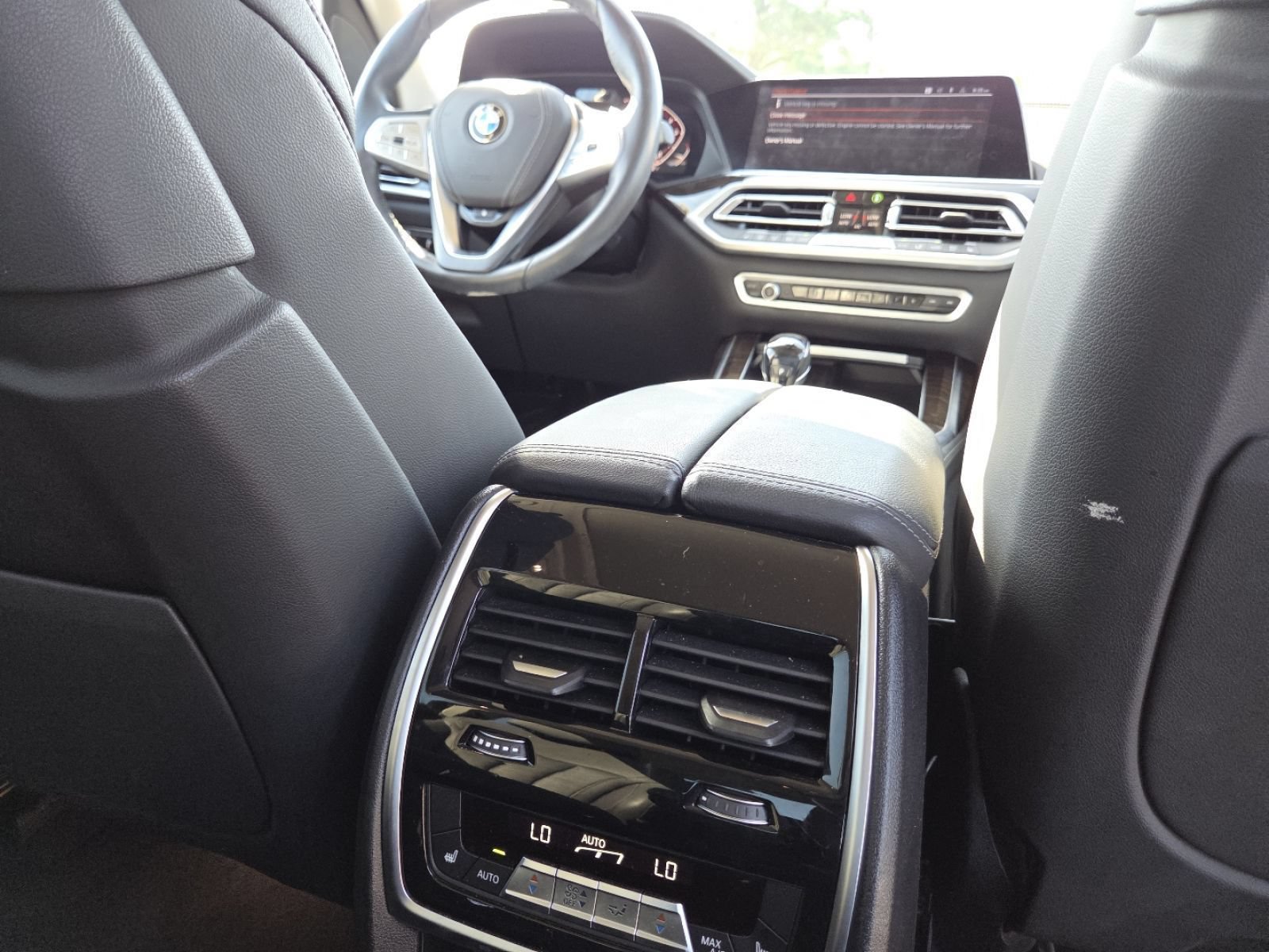 Used 2021 BMW X7 xDrive40i w/ Premium Package AWD/4WD image 25