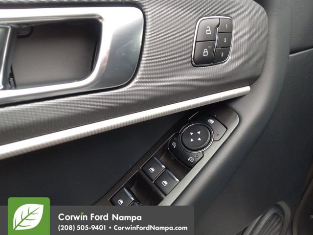 New 2026 Ford Explorer ST-Line w/ ST-Line Street Pack image 11